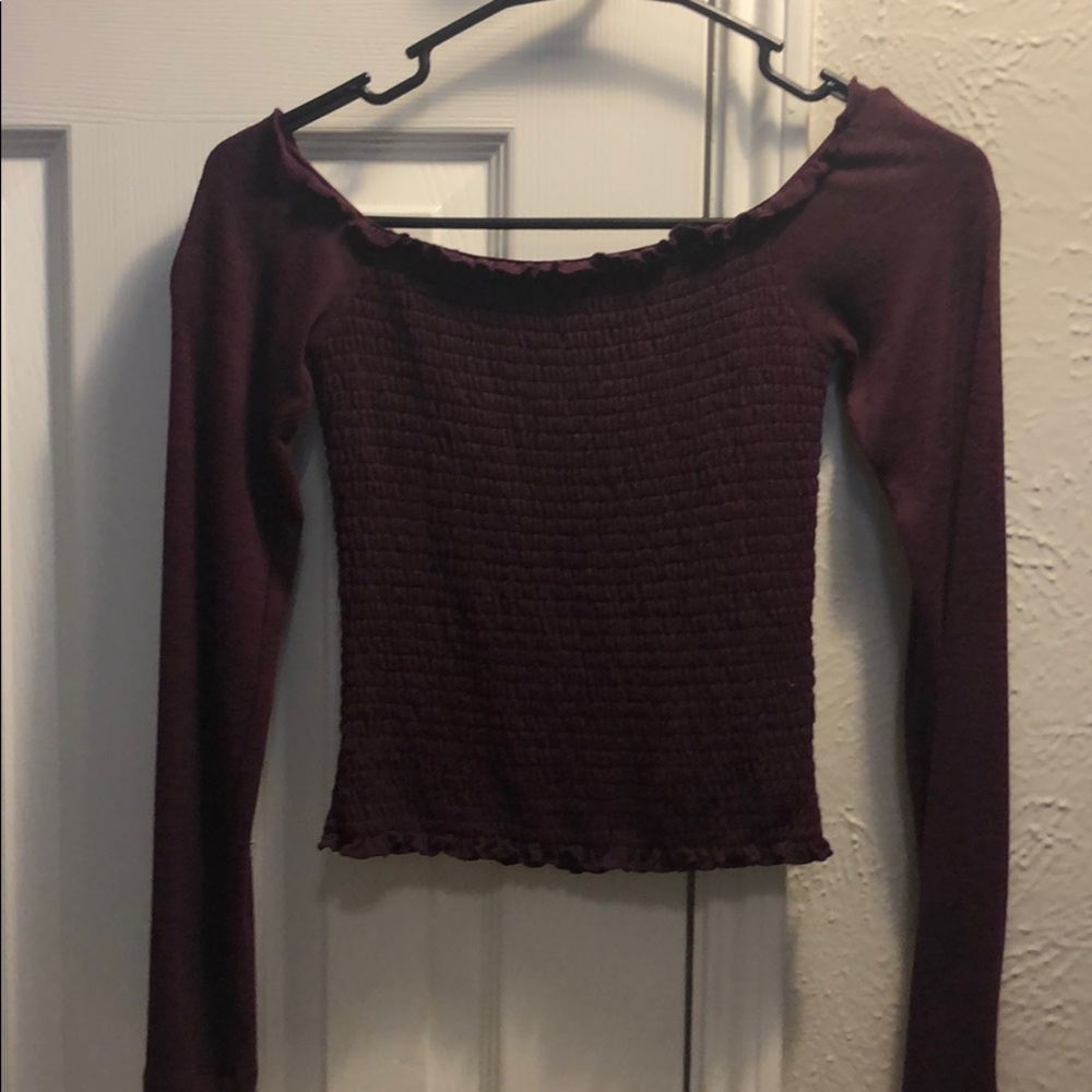 NWOT maroon Hollister crop top size small
